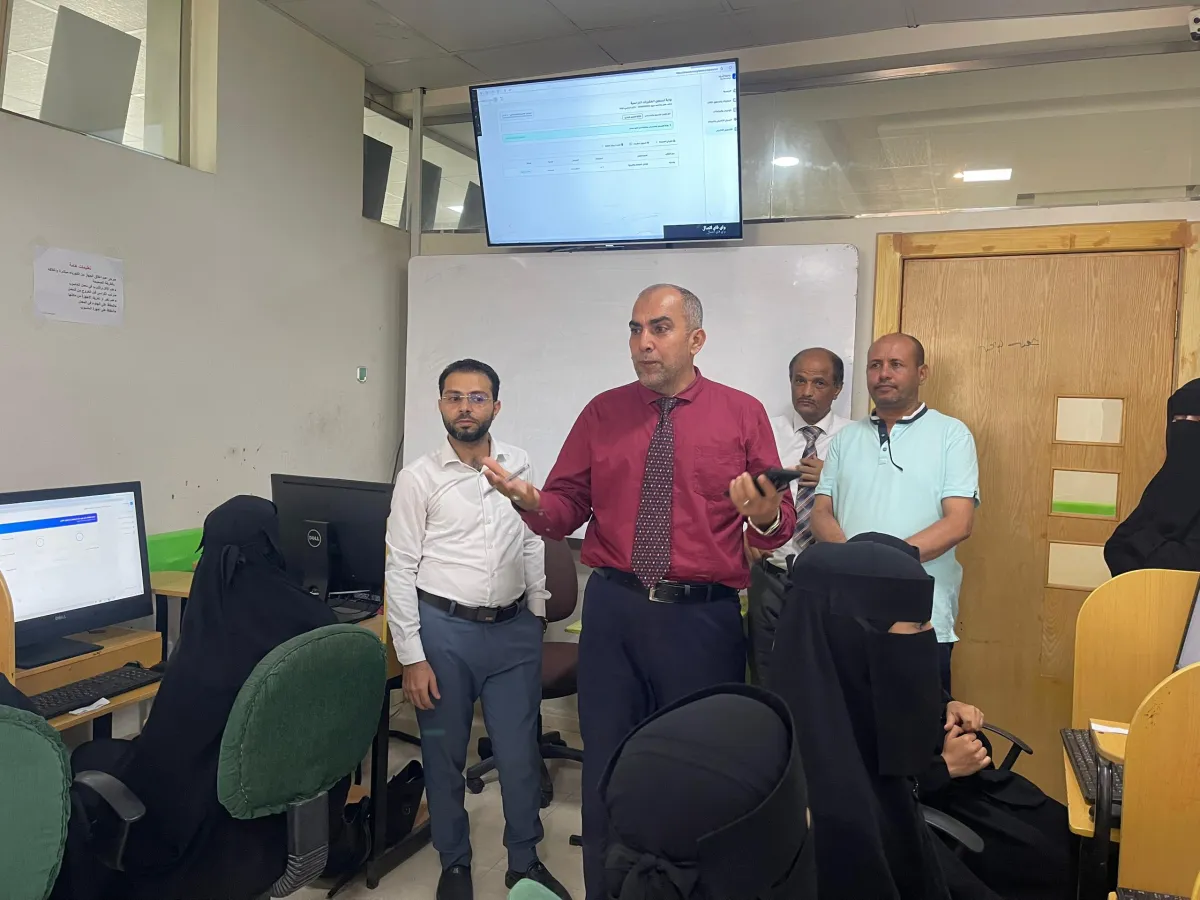 📝💻 جامعة الرواد تدشّن الاختبارات الإلكترونية